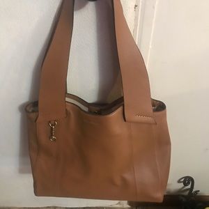 Large lucky brand pruse leather